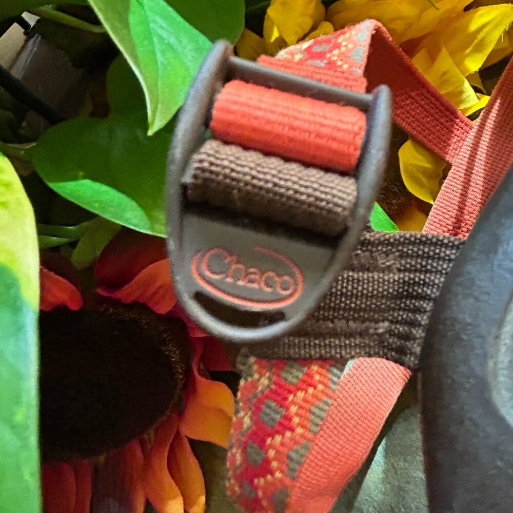 Chaco Women’s Z2 Yampa Aztec Print Hiking Sport Sandal - Picture 9 of 11